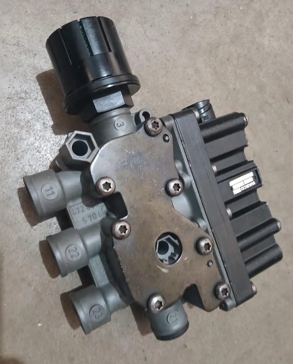 Peça para veículo pesado disponível na Rotec — foto 30