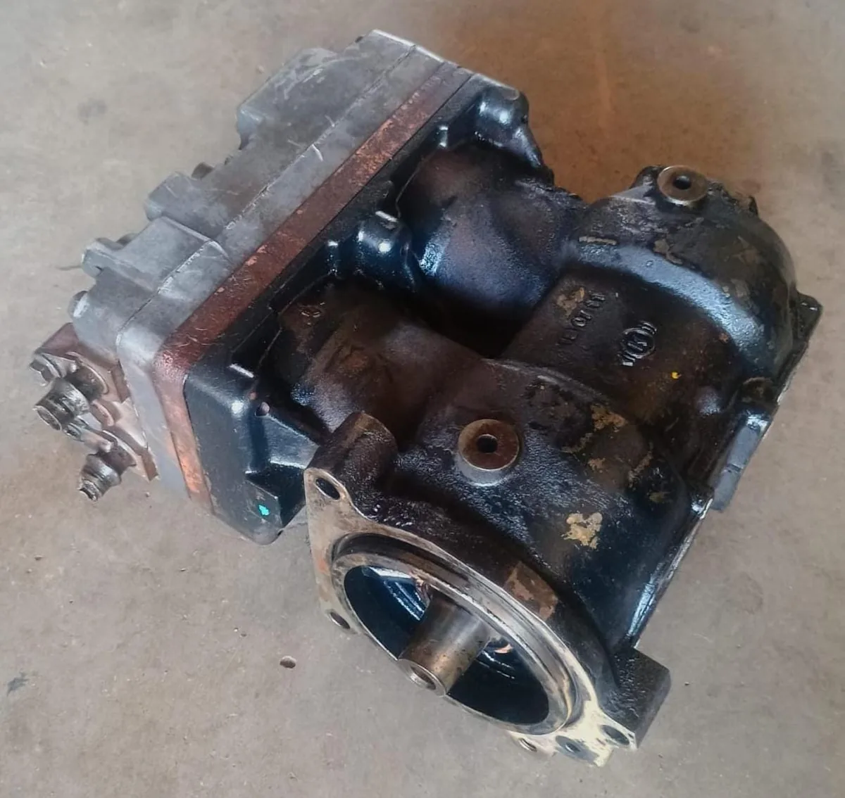 Peça para veículo pesado disponível na Rotec — foto 31