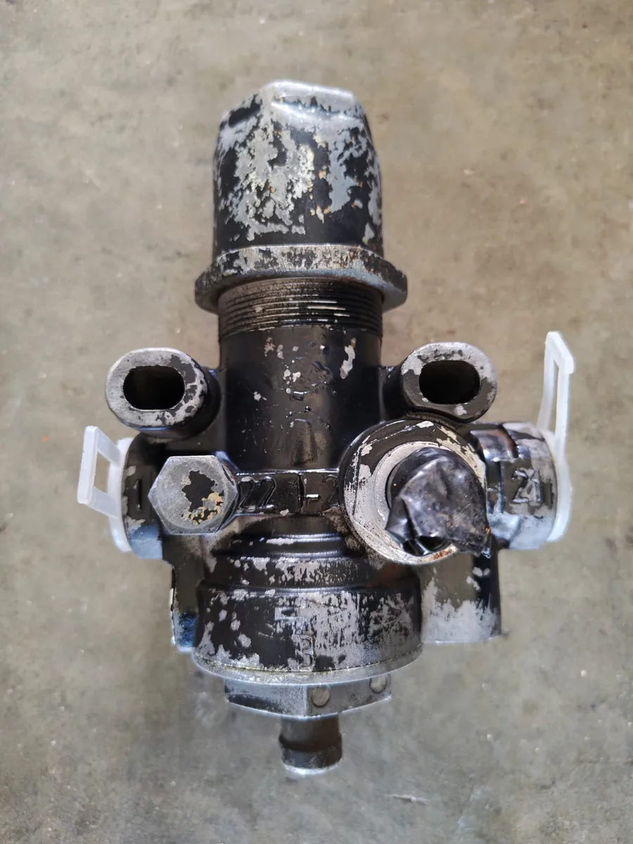 Peça para veículo pesado disponível na Rotec — foto 37