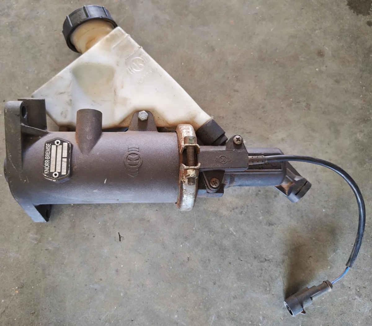 Peça para veículo pesado disponível na Rotec — foto 40