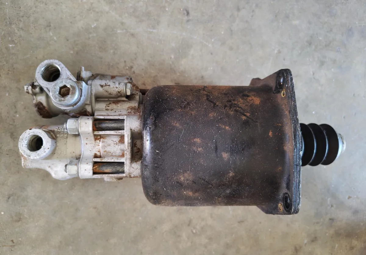 Peça para veículo pesado disponível na Rotec — foto 41