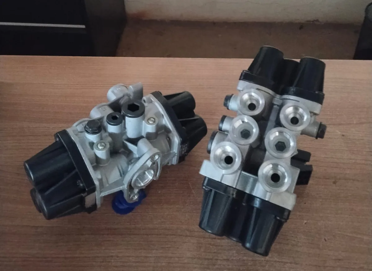 Peça para veículo pesado disponível na Rotec — foto 49