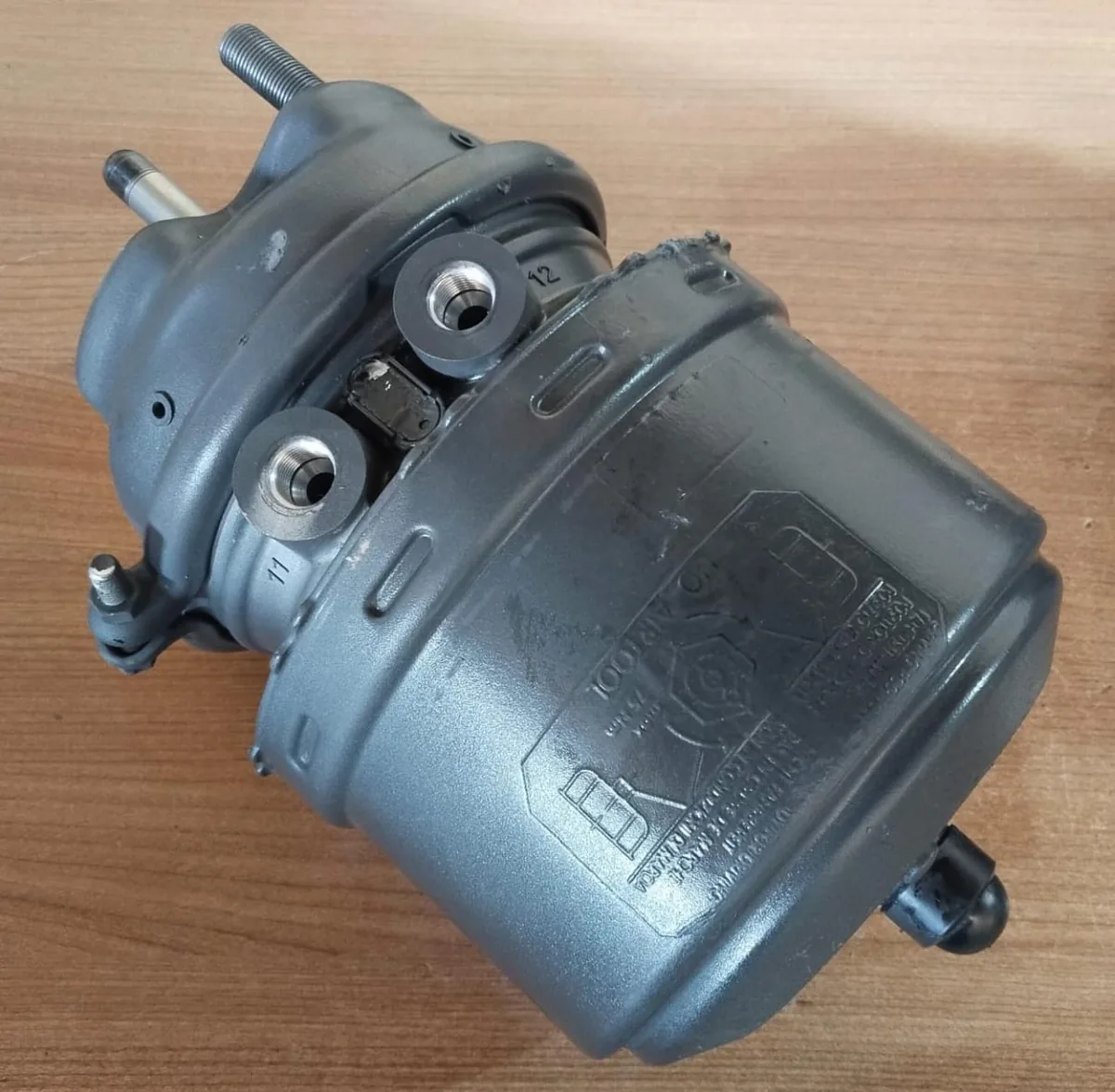 Peça para veículo pesado disponível na Rotec — foto 58