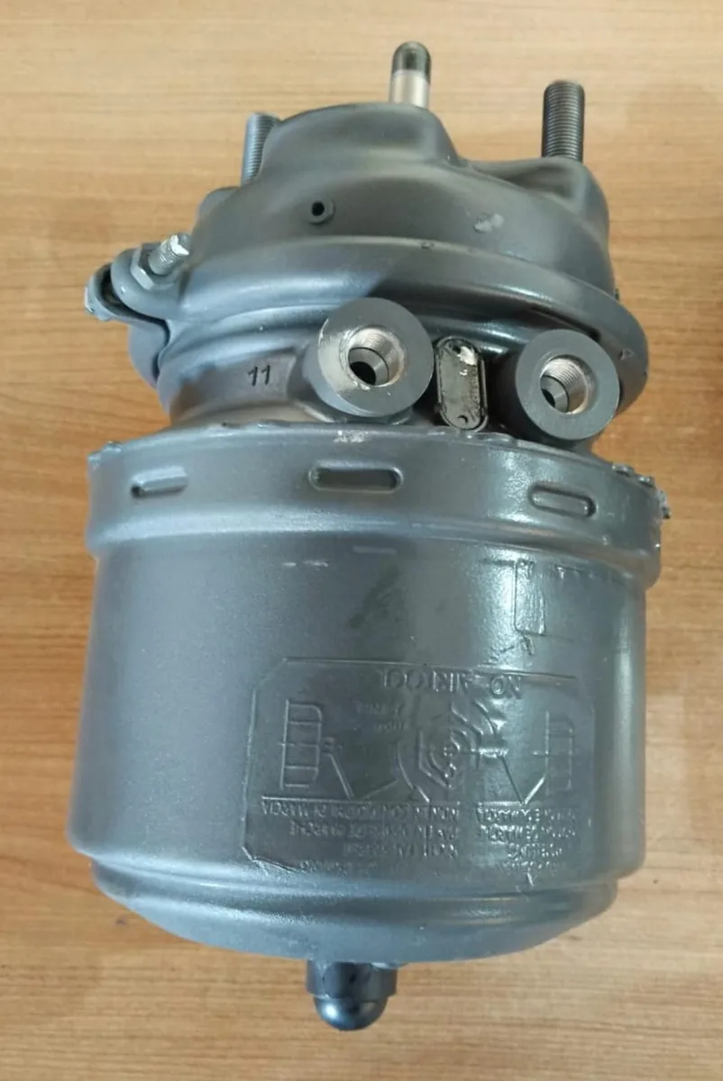 Peça para veículo pesado disponível na Rotec — foto 60